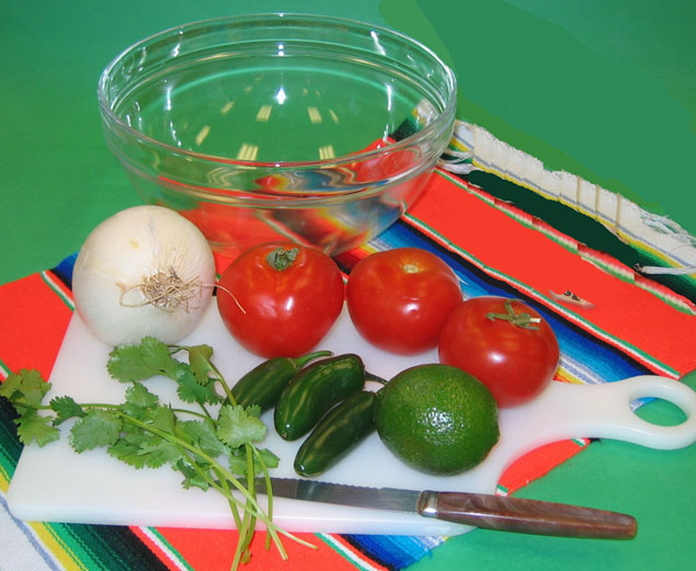 tomates-chiles and cilantro